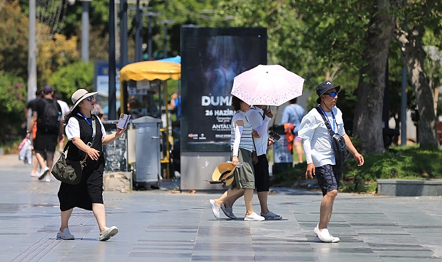 Sokaklar sıcaktan boş kaldı