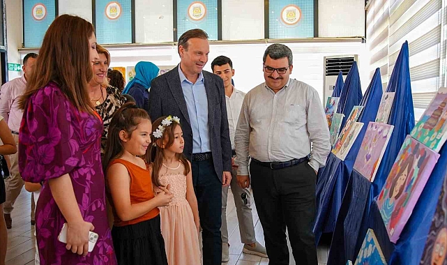 Tarsus'ta kursiyerler yaptıkları eserleri sergiledi