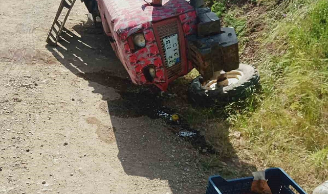 Traktör devrildi: 8 yaşındaki çocuk öldü, annesi yaralandı