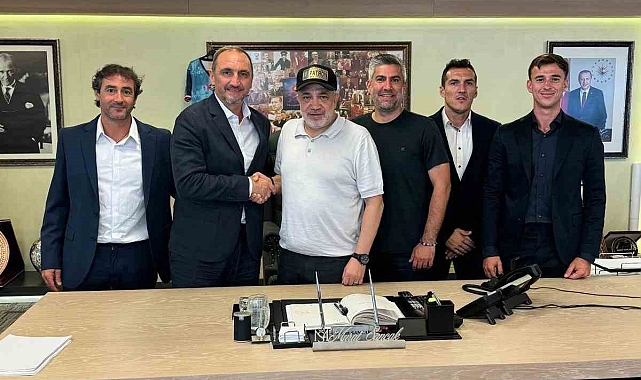 Adana Demirspor, teknik direktörlük görevine Michael Valkanis'i getirdi