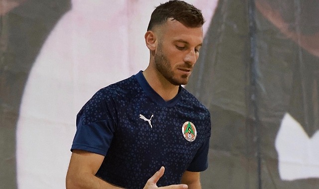 Alanyaspor yeni sezon hazırlıklarını Düzce'de sürdürdü