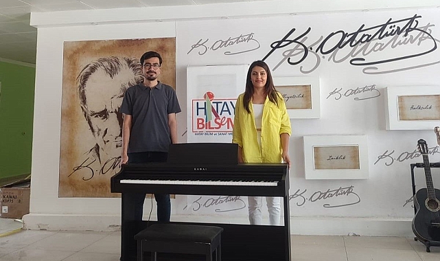 ALKÜ ve ALTSO'dan deprem bölgesine piyano bağışı