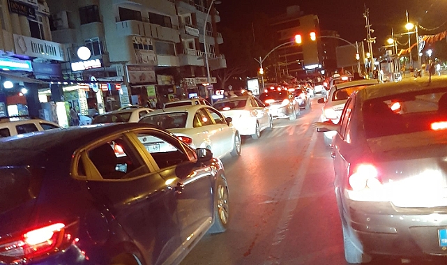 Antalya sokaklarında milli coşku!