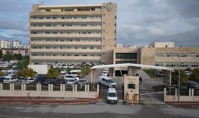 Antalya'da 'change' araç operasyonu