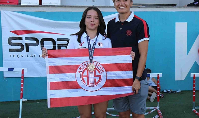 Antalyaspor Atletizm Takımı, Konya'da 10 madalya topladı