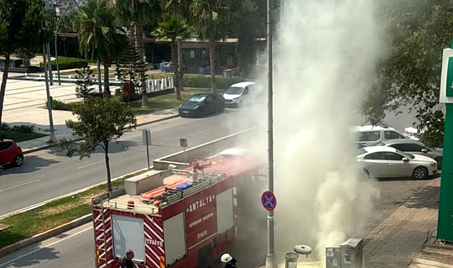 Döşemealtı'nda korkutan trafo yangını