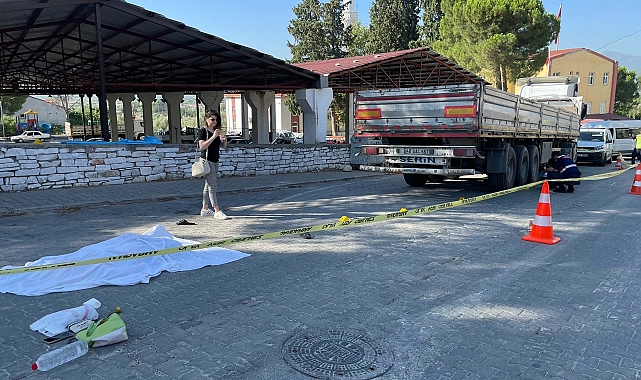 İşe giderken TIR'ın altında kalıp öldü