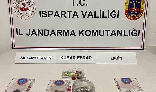 Isparta'da araçta uyuşturucu ele geçirildi