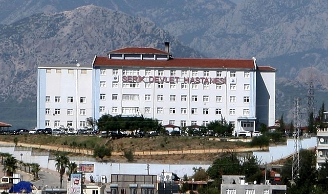 Kavgada bıçaklanan 15 yaşındaki çocuk, hastanede öldü