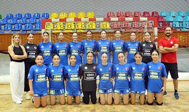Kepez Belediyesi Hentbol Takımı'ndan, KKTC'de 1. Lig provası