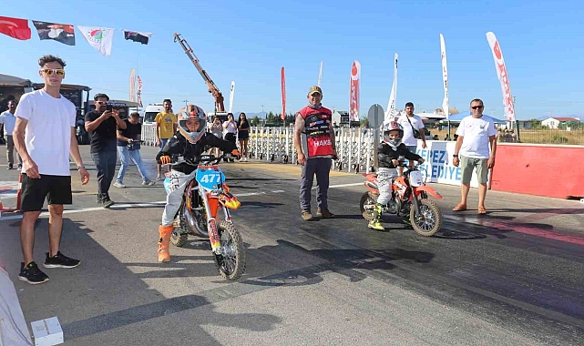 Kepez'de Motodrag rüzgarı esti