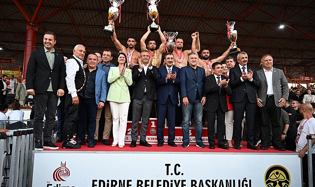 Kırkpınar'da başpehlivanlığa Antalya damgası
