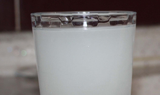 Klorlu Su ve Sağlık Üzerindeki Etkileri: Gerçekler ve Yanılgılar