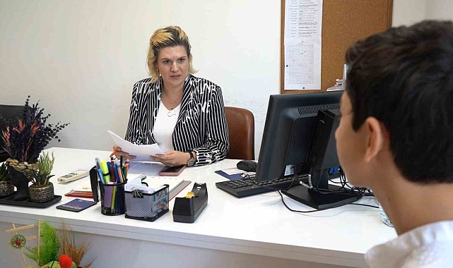 Konyaaltı'nda LGS tercihleri uzman öğretmenlerle yapılıyor