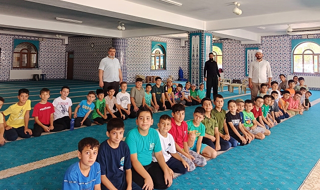 Korkuteli'de yaz Kur'an kursları sürüyor