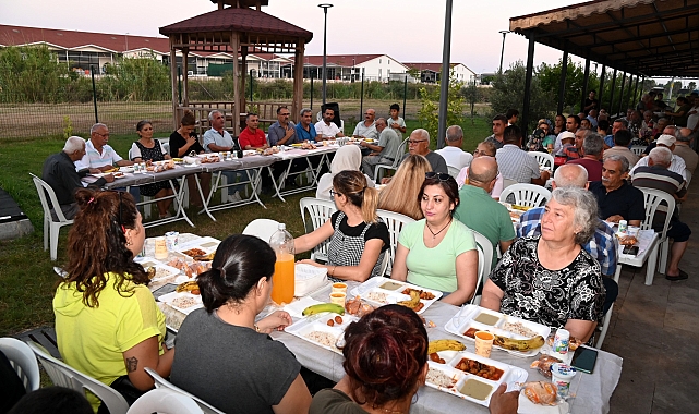 Manavgat Cemevi'nde iftar programı