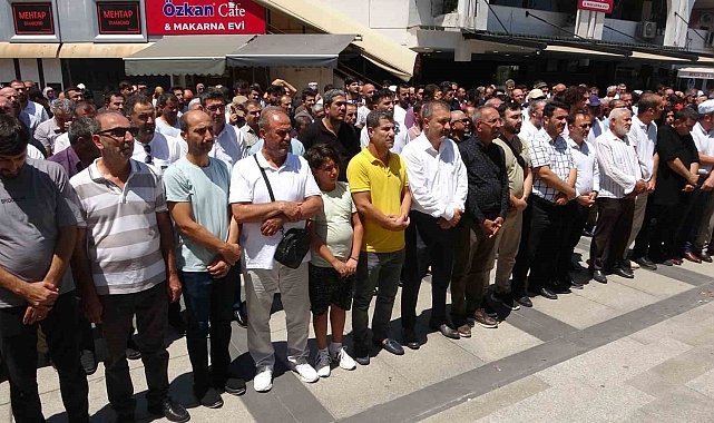 Mersin'de İsmail Haniye için gıyabi cenaze namazı kılındı