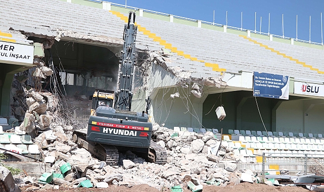 Muğla Atatürk Stadı'nda çalışmalar başladı