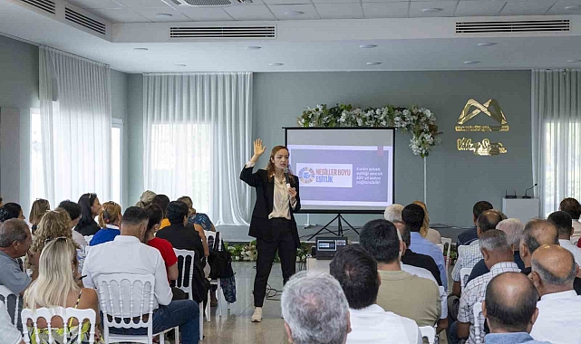 Muhtarlara 'Kadın-Erkek Eşitliği' semineri verildi