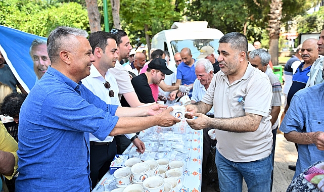 Muratpaşa'dan aşure ikramı