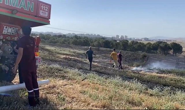 Ormana yakın bölgede çıkan anız yangını büyümeden söndürüldü