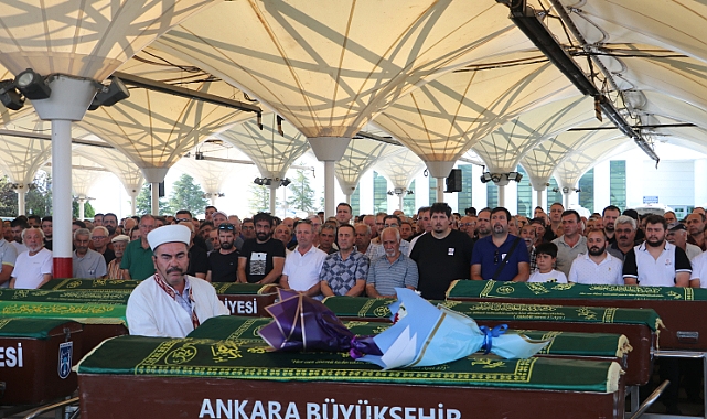 Oyuncu Şener Kökkaya son yolculuğuna uğurlandı