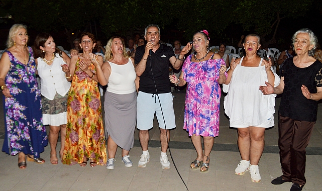 Parkta serinleten şarkılar