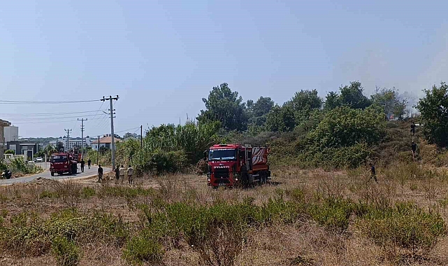 Site inşaatında çalışan vincin kopardığı enerji hattı yangın çıkardı