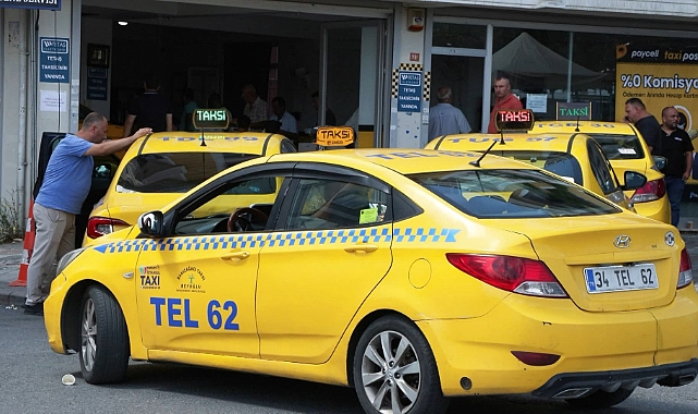 Taksiciler taksimetrelerini güncellemeye başladı