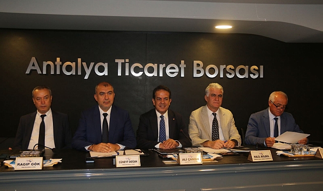 Tarım Alanları Artmıyor Aksine Azalıyor