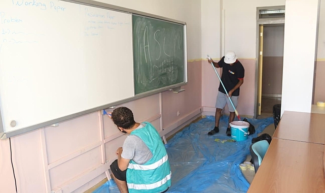 10 okulda 30 bin metrekareden fazla alan yenilendi