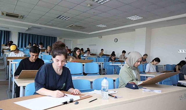 Akdeniz Üniversitesi Güzel Sanatlar Fakültesi'ne 2 bin öğrenci başvuru yaptı