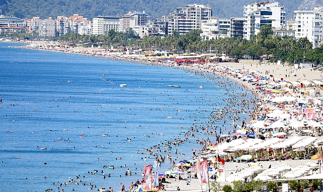 Akdeniz'de 32 dereceyi aşan rekor sıcaklık