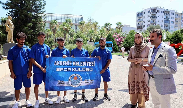 Akdeniz'in 'demir yumrukları' Bursa'ya uğurlandı