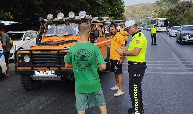 Alanya'da kurallara uymayan safari araçlarına ceza kesildi
