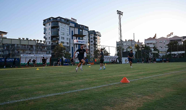 Alanyaspor, Başakşehir maçı hazırlıklarına başladı