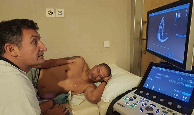 Alex de Souza Memorial Antalya Hastanesi'nde sağlık kontrolünden geçti