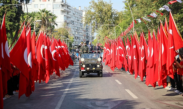 Antalya'da 30 Ağustos Zafer Bayramı Coşkuyla Kutlandı