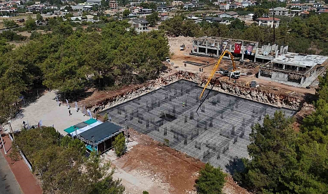 Antalya'da afetle mücadeleye kuvvetli destek