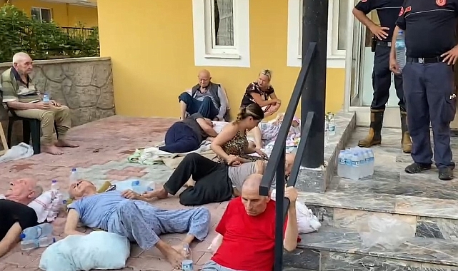 Antalya'da huzurevinde yangın