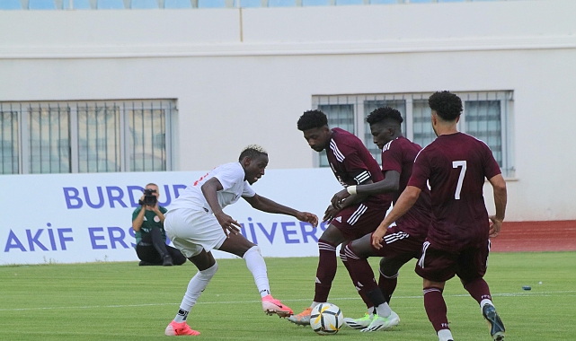 Antalyaspor Başkanı Boztepe: Santrfor arayışımız var