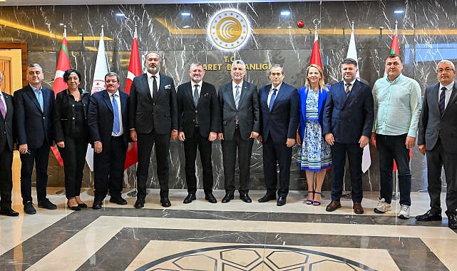 ATSO heyeti, başkentte Antalya ekonomisini konuştu