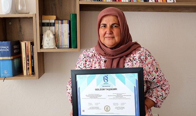 Babası 'Kızlar okumaz' deyip okula göndermedi, azmetti ikinci üniversiteyi kazandı