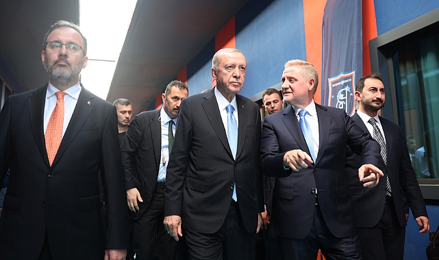 Cumhurbaşkanı Erdoğan:hiçbir şey ülkemizin ve milletimizin huzurundan daha mühim değildir