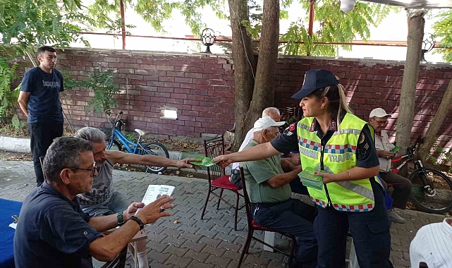 Jandarma Akseki'de trafik eğitimi verdi