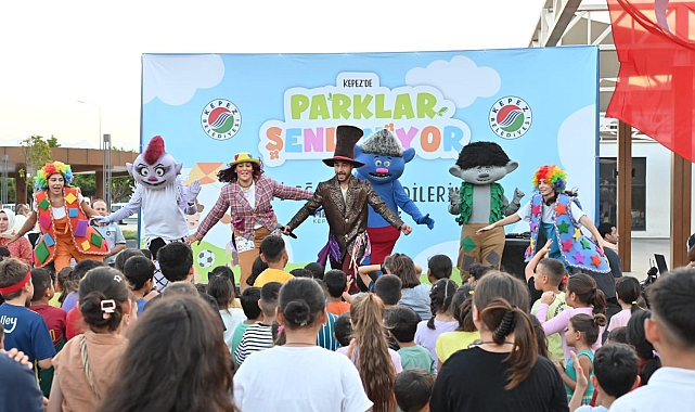 Kepez'de parklar şenleniyor