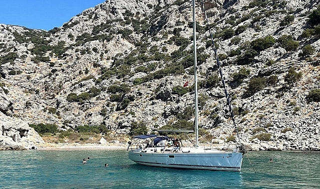Marmaris'te 13 kaçak göçmen yakalandı