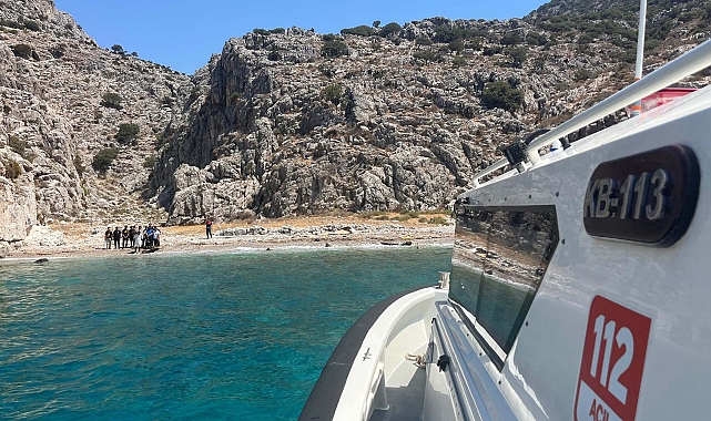 Marmaris'te 20 kaçak göçmen kurtarıldı