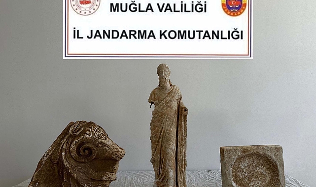 Muğla'da tarihi eser operasyonu; Kral Hekatomnos'un heykeli ele geçirildi