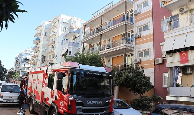 Otel odasındaki yangın büyümeden söndürüldü